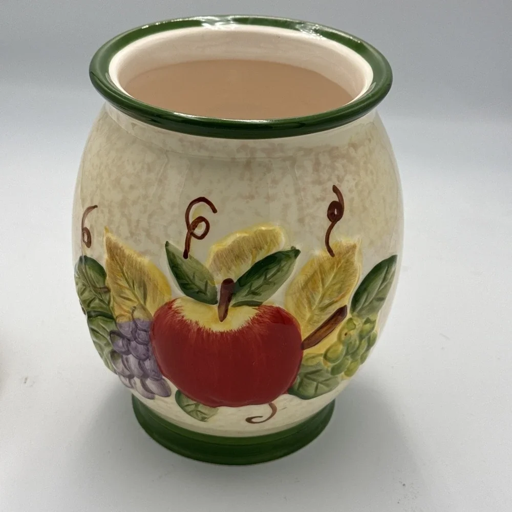 Nonnis Biscotti Cookie Jar Canister Vintage Apple Pear Grape Ceramic Lid 9in